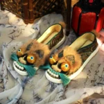 Brown Gold Lion — Hand-Embroidered Silk Slippers - Image 4