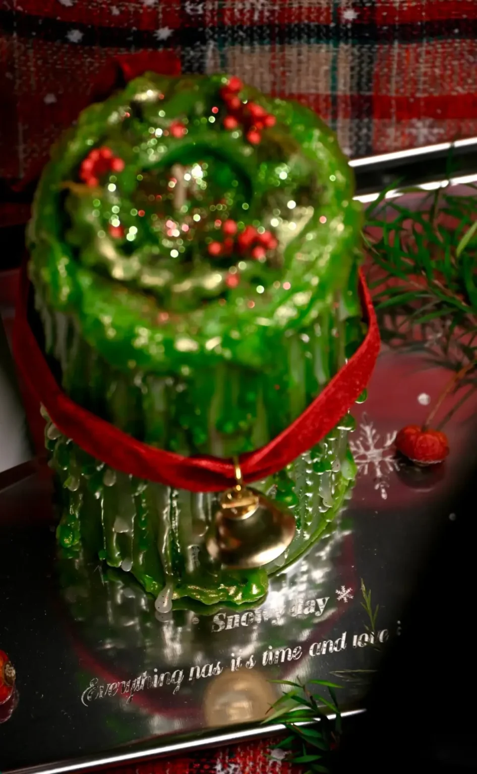 ManoMade enchanted emerald fluid wax candle gift box display artisan candle