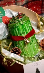 ManoMade enchanted emerald pomelo candle with Merry Christmas card artisan gift