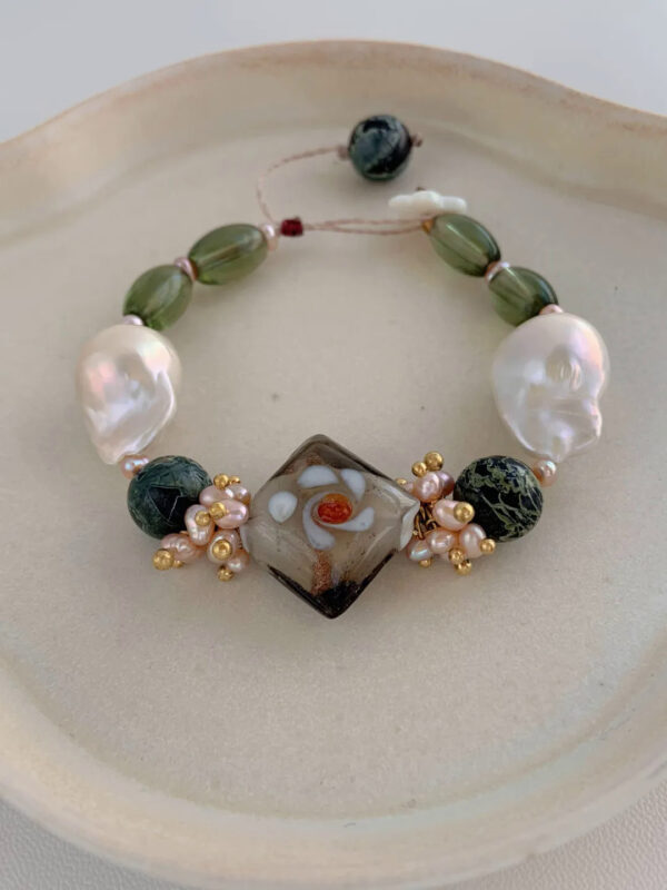 MANOMADE Wild Grass and Vines handmade green gemstone freshwater pearl bracelet, main product view